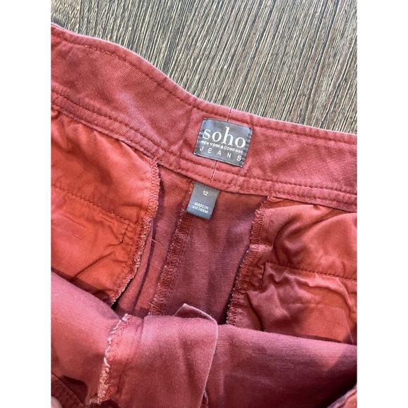 Soho Jeans New York & Company Chino Shorts Mid Rise Cotton Blend Red Size 12 - Picture 7 of 7